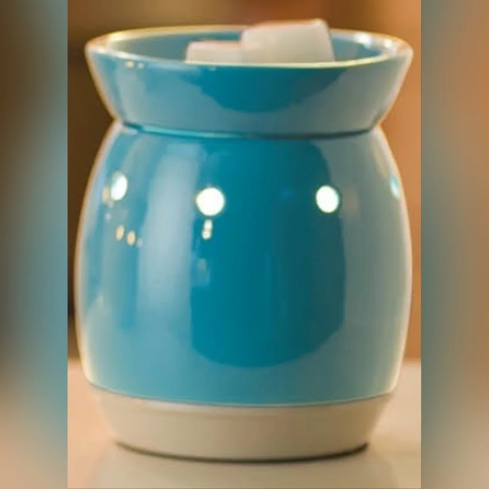 💜-SCENTSY | BERRY BLAST WARMER